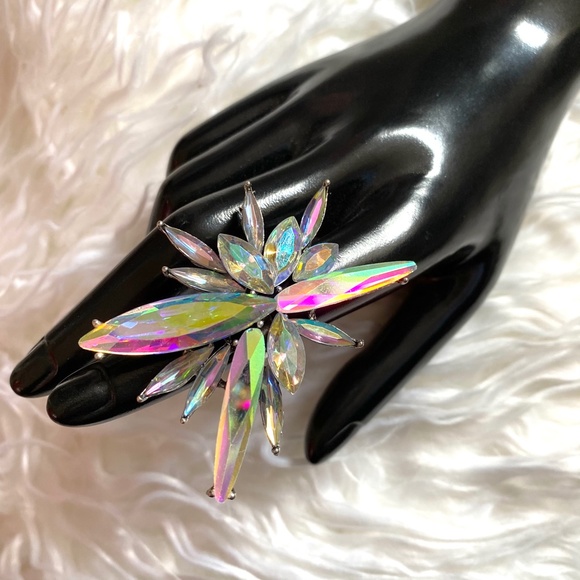 Giant Cosmic Starburst AB adjustable statement cocktail ring - Picture 3 of 8